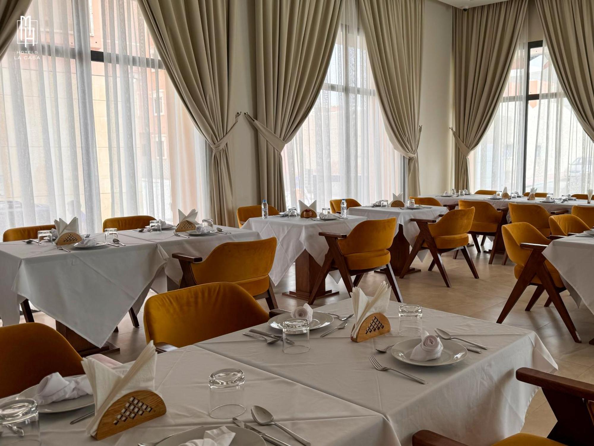Mh Hotel La Casa 엘아이운 외부 사진
