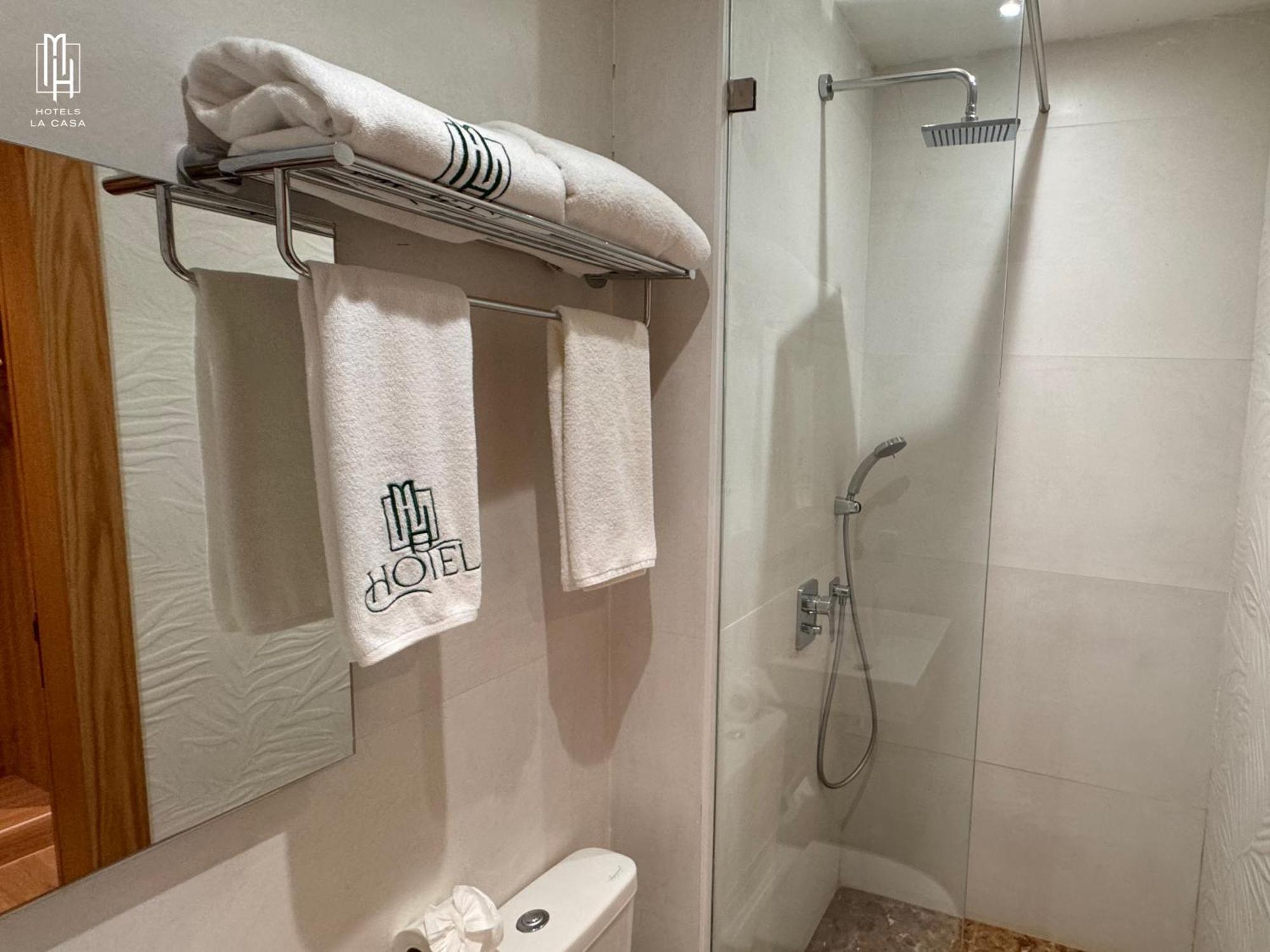 Mh Hotel La Casa 엘아이운 외부 사진